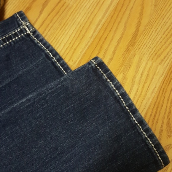 😍🐯😍"Deeka" straightleg Rock Revival jeans - Picture 4 of 7